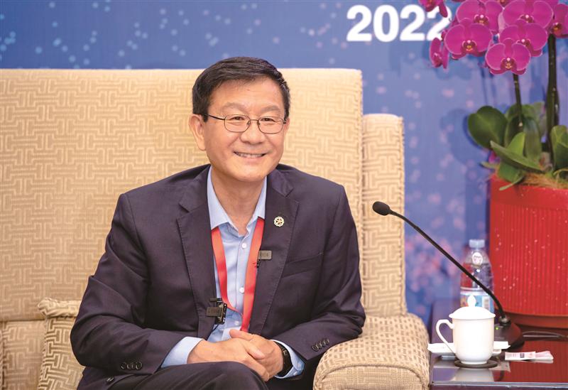 何如意：藥企國際化，是必然之路