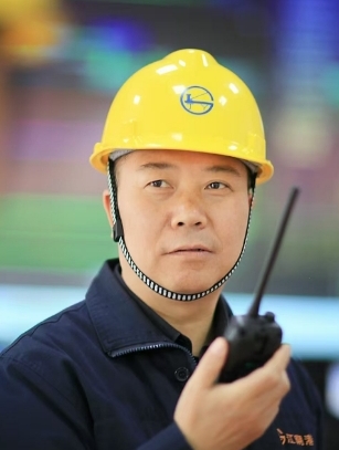市人大代表華江：為長(zhǎng)江經(jīng)濟(jì)帶綜合立體交通走廊串起“珍珠鏈”